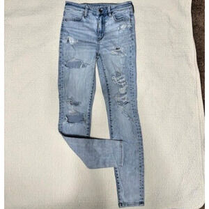 American Eagle Super High Rise Jegging Jeans Light Wash Distressed Size 6
